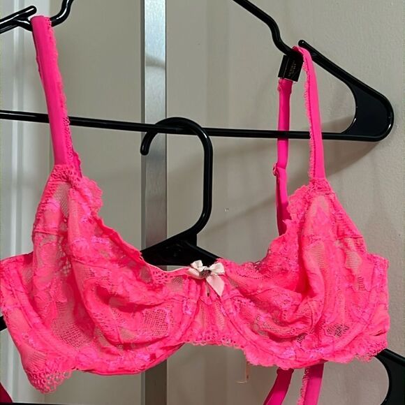 🌸Victoria Secret Body By Victoria - Picture 3 of 6